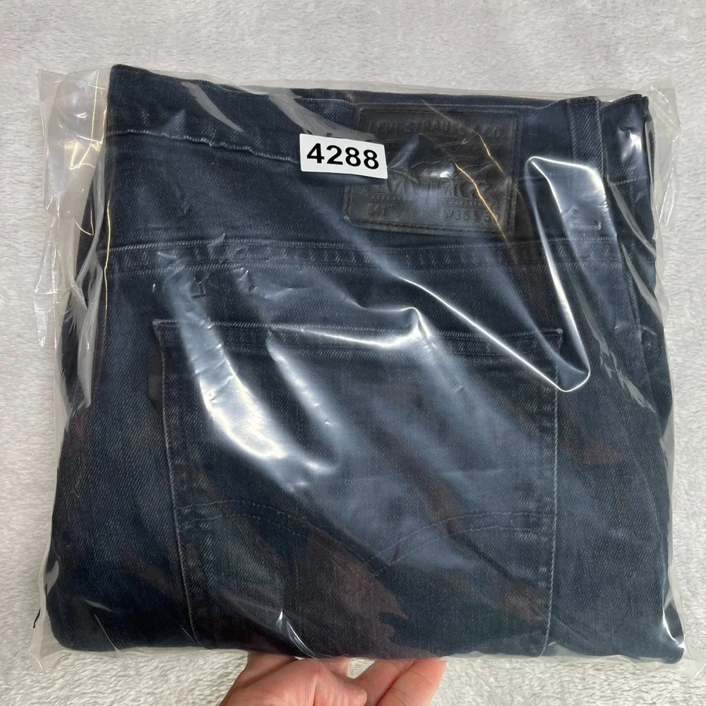 Levi's 541‎ Jeans Men's Black Denim Stretch Relaxed Straight Zip Fly - 37x29